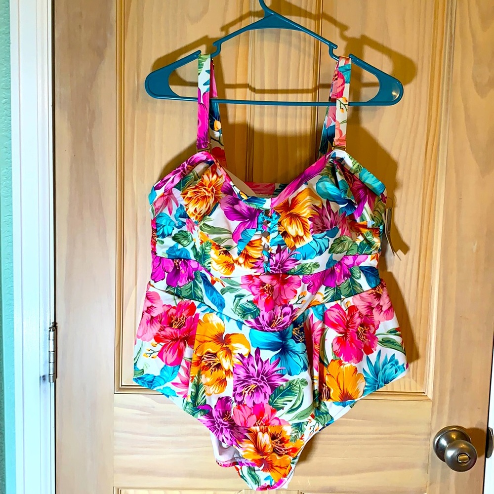 *NEW* Terra Sky bathing suit